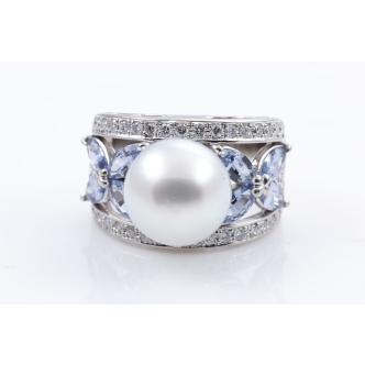 Pearl, Sapphire and Diamond Ring