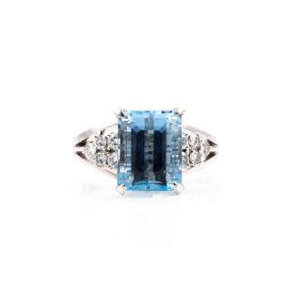 5.85ct Aquamarine and Diamond Ring