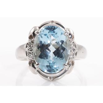 4.53ct Aquamarine and Diamond Ring
