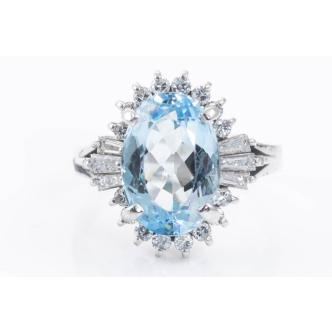 3.27ct Aquamarine and Diamond Ring