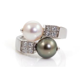 Bvlgari Lucia Pearl & Diamond Ring