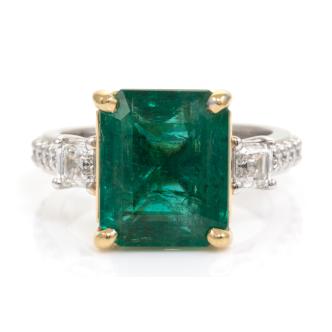 8.23ct Zambian Emerald and Diamond Ring