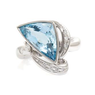 3.48ct Aquamarine & Diamond Ring