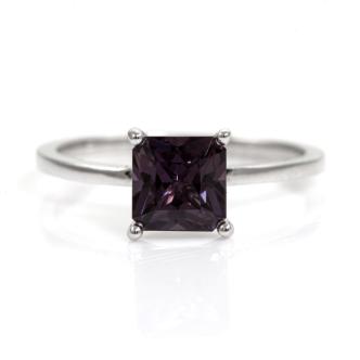 1.10ct Spinel Ring