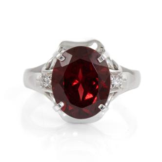4.80ct Garnet and Diamond Ring
