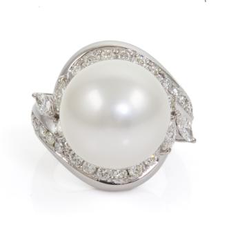 14.2mm South Sea Pearl and Diamond Ring