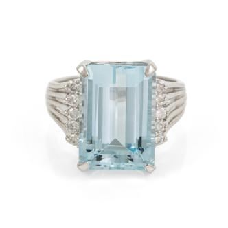8.25ct Aquamarine & Diamond Ring