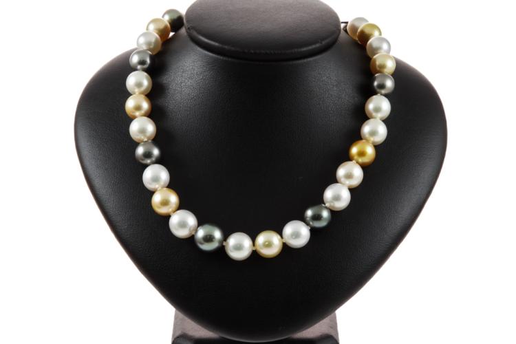 Freshwater Cultured 7mm Grade a 47' Rice Pearl Necklace Mixed Color Long Pearl  Necklaces - China Pearl Necklace and Modern Pearl Necklace price |  Made-in-China.com