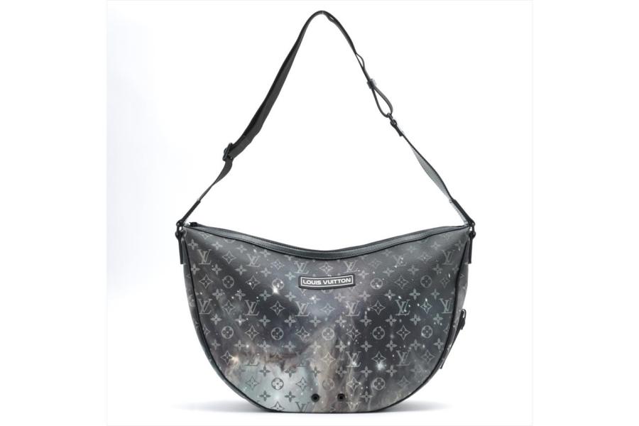 Louis Vuitton Pre-owned Monogram Galaxy Alpha Messenger Bag - Black