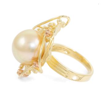 13.7mm South Sea Pearl and Diamond Ring