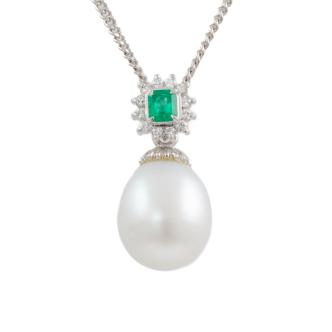 10.7mm South Sea Pearl, Emerald Pendant